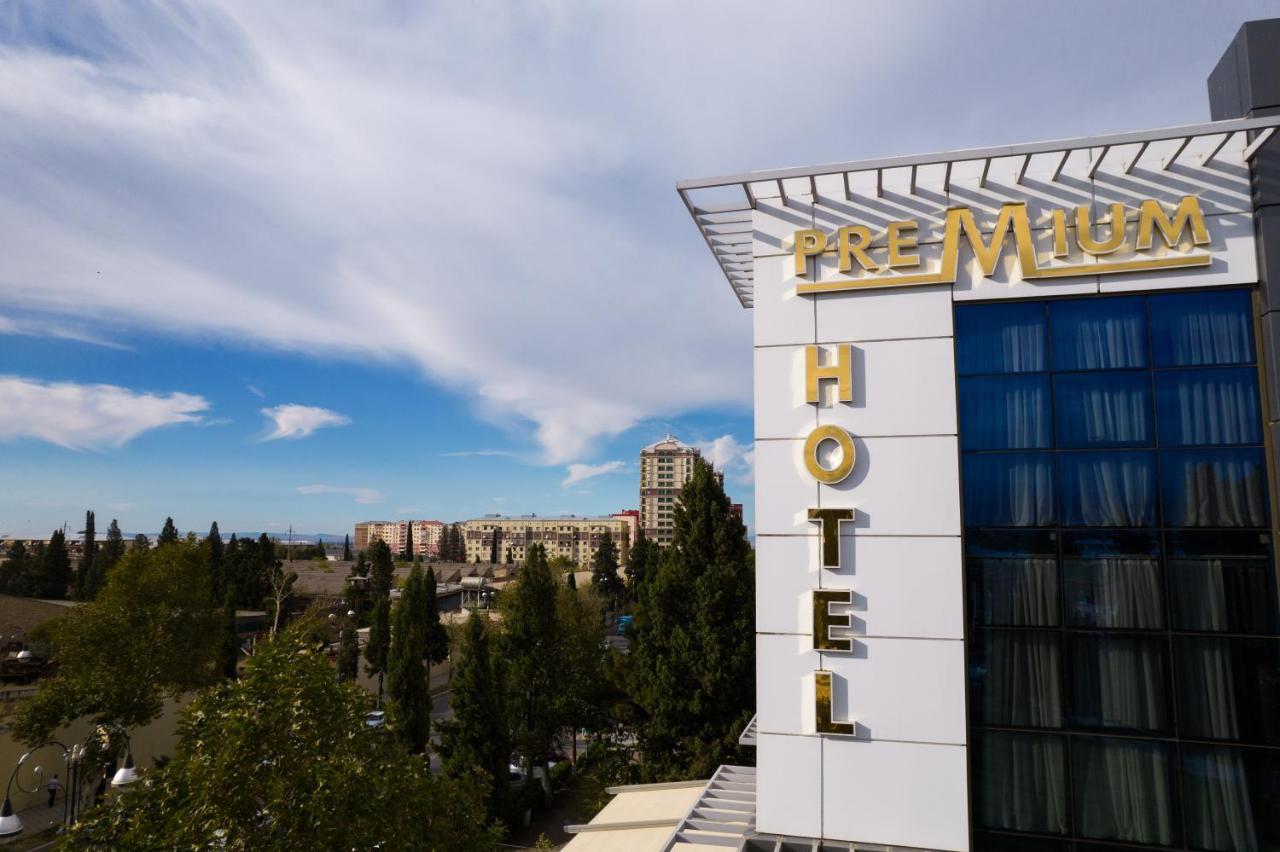 Premium Hotel กันจา ภายนอก รูปภาพ